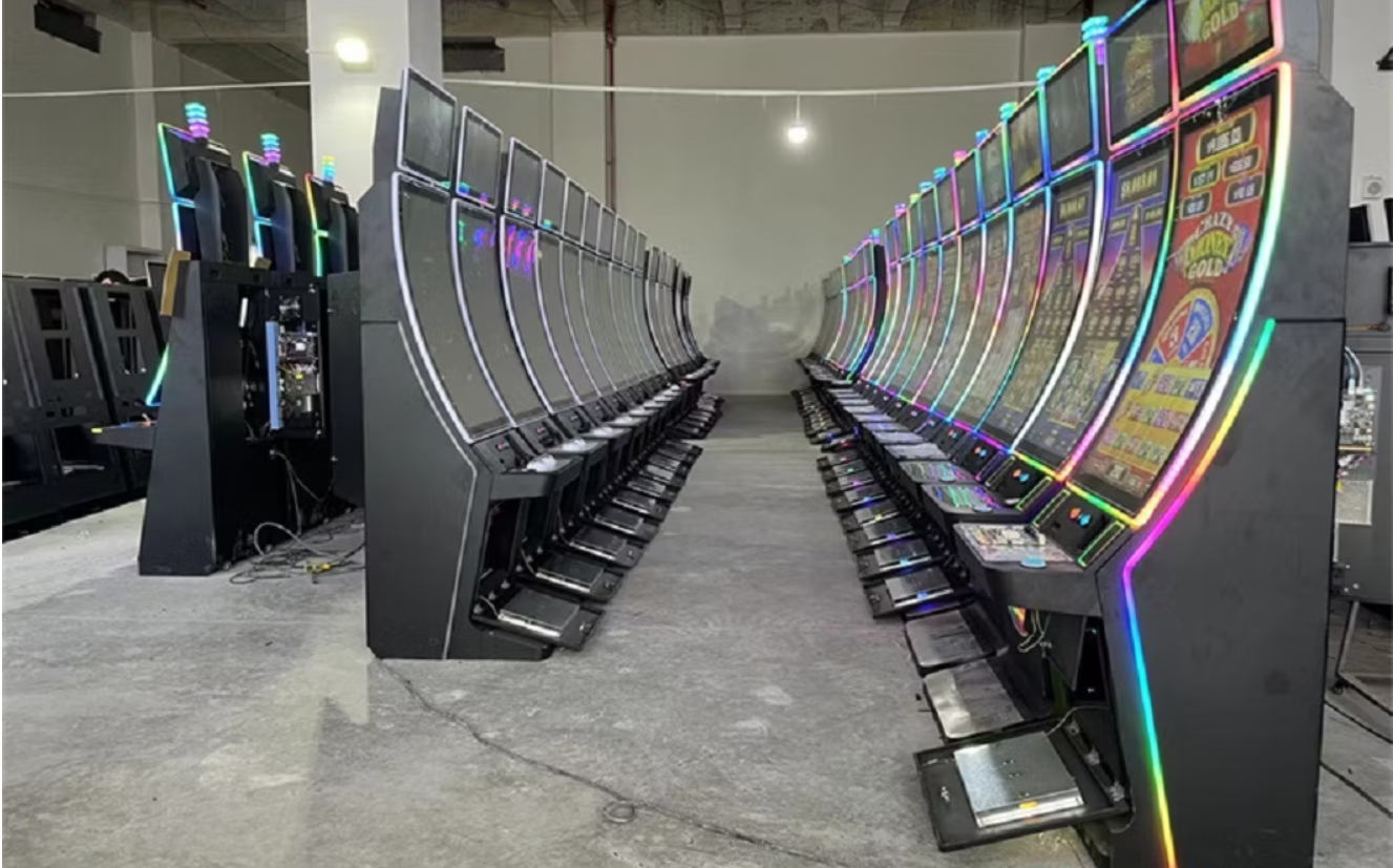 slot table game machine slot table game machine